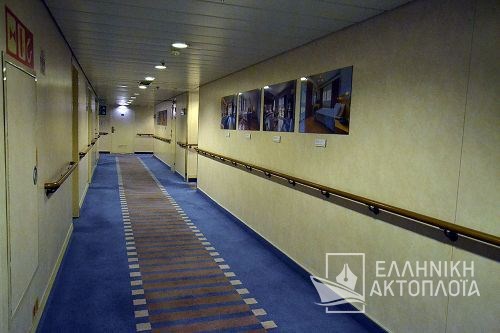 corridor deck8b
