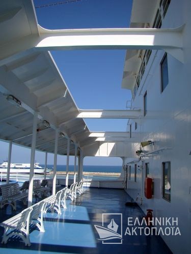 open deck 6 bow