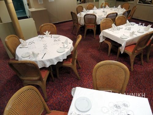 dining room-restaurant