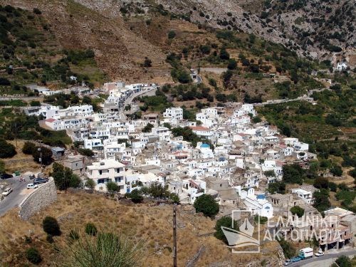 Naxos village koronos