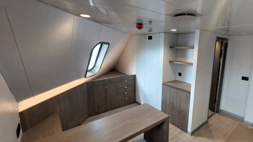 andros king crew cabin 