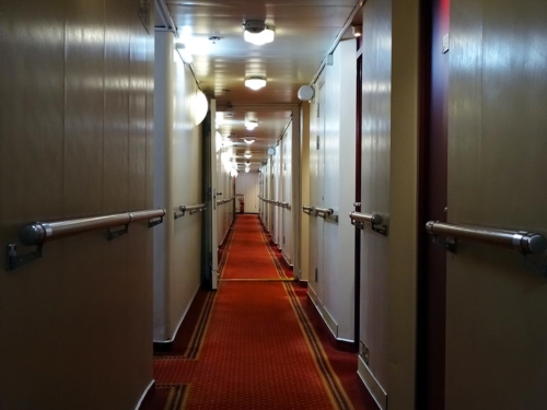 cabins corridor