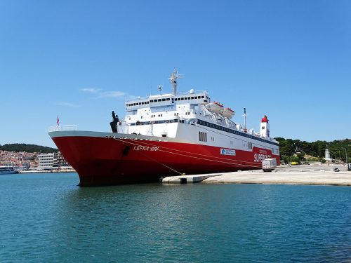 lefka ori
