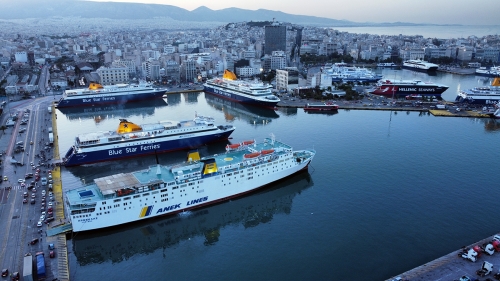 port-of-Piraeus 